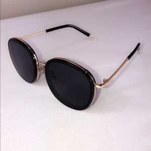 BLACK & GOLD. designer like sunglasses